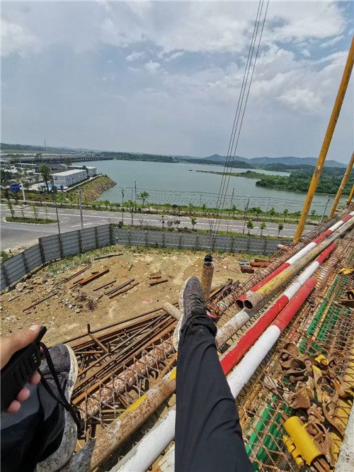 桂林市作业中发生设备损坏或人员意外，责任怎么划分？