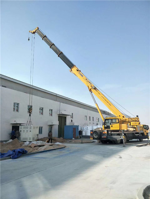 桂林市“超载就喊停”—— 吊车的 “重量保镖” 技术